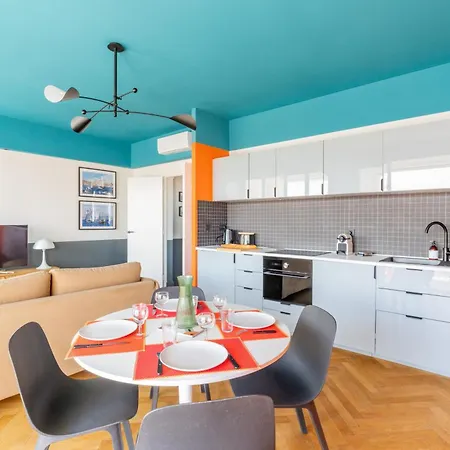 Le Skyline - Climatise Avec Terrasse Apartment *